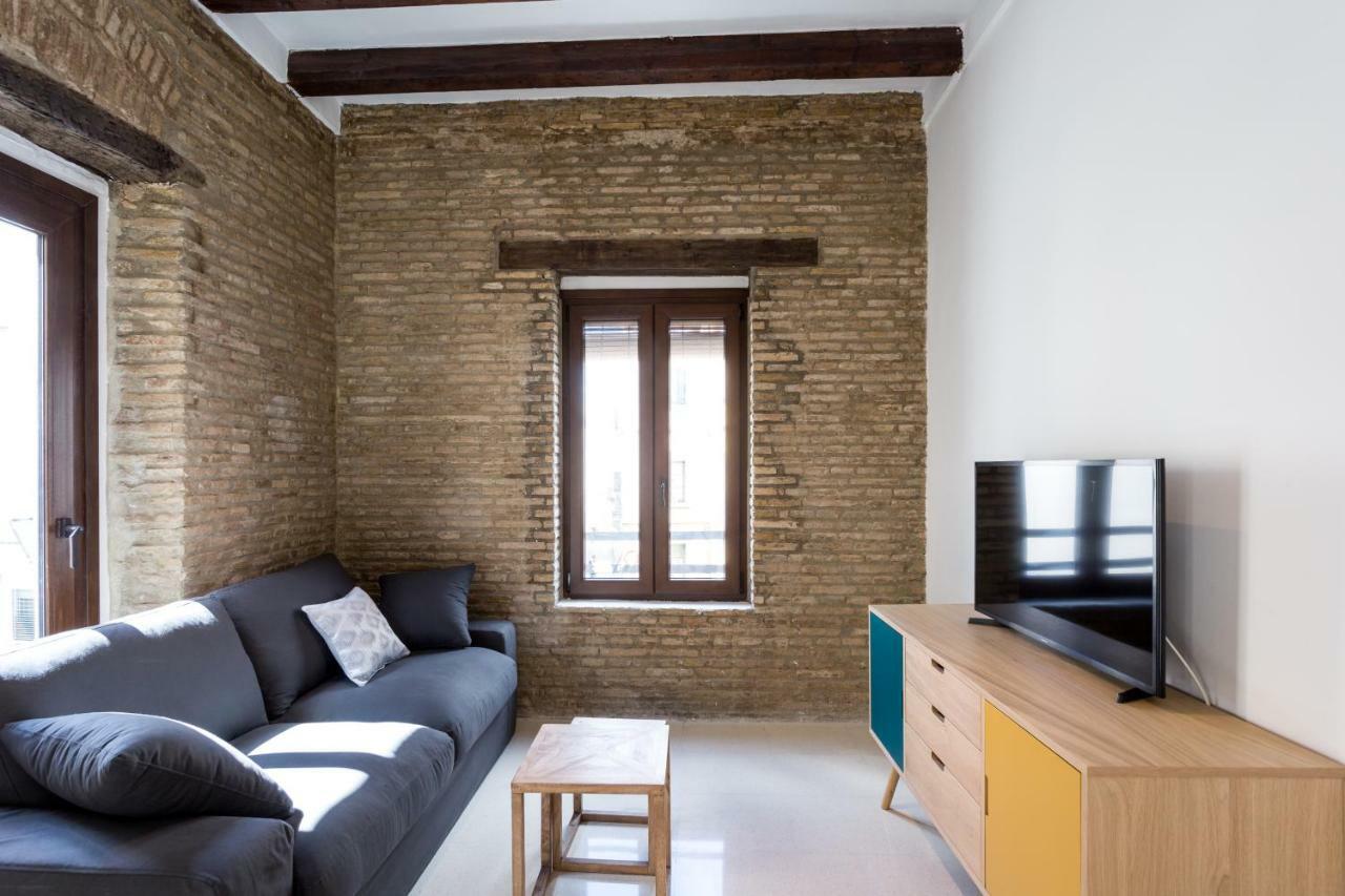 Almazen Apartamentos, Arrayan 23 Sevilla Buitenkant foto